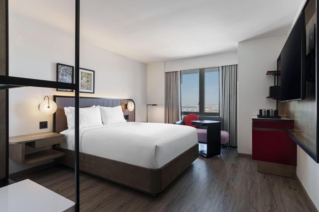 Renaissance New York Flushing Hotel At Tangram Esterno foto